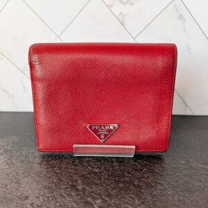Prada Red Leather Wallet – Classic Snap Closure